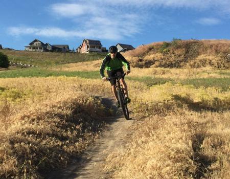 Bike Track The Lookout at Lake Chelan